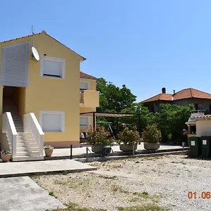 Sea Horse Apartment