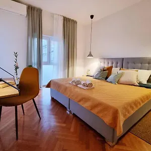 Chi Chi Apartament Pula