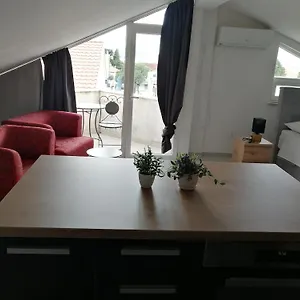  Apartamento Milka