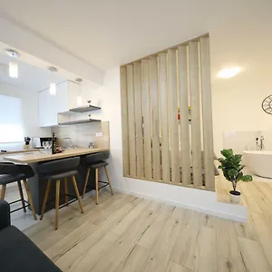 Apartamento Sens